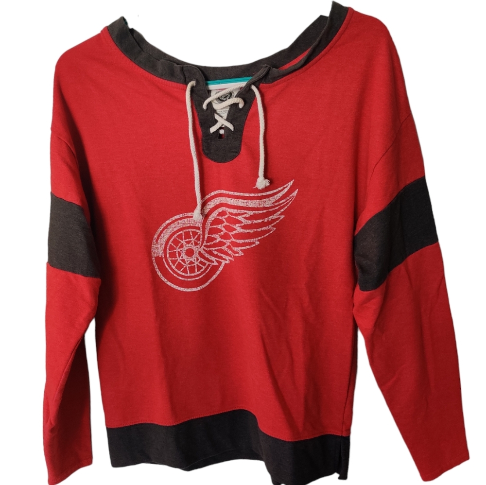 NHL REDWINGS Red Long Sleeve Lightweight Sweatshirt EUC sz M